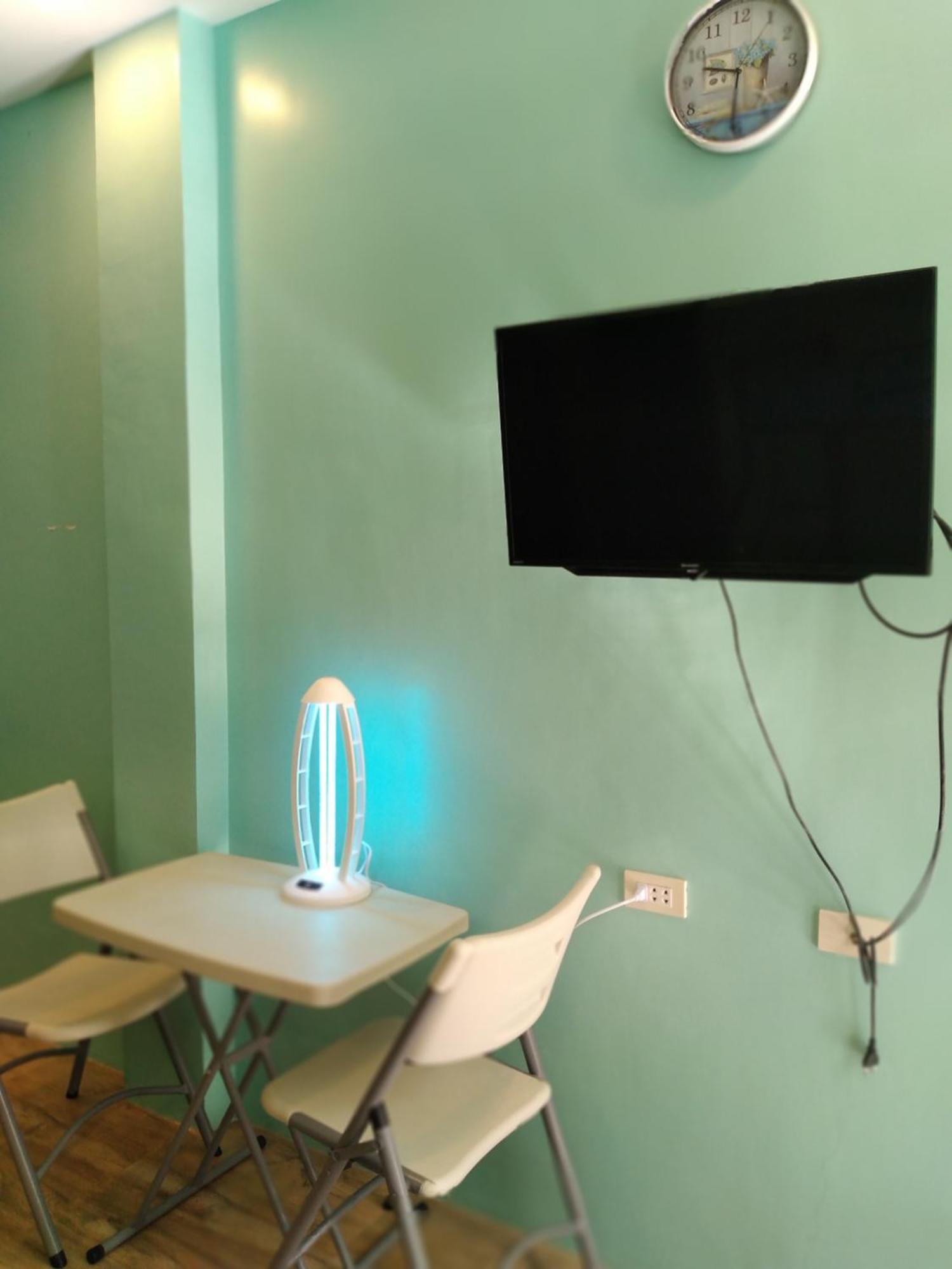 Azulea Lodging House Oslob Room photo